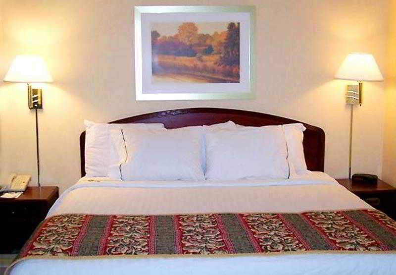 Courtyard By Marriott Bentonville Camera foto
