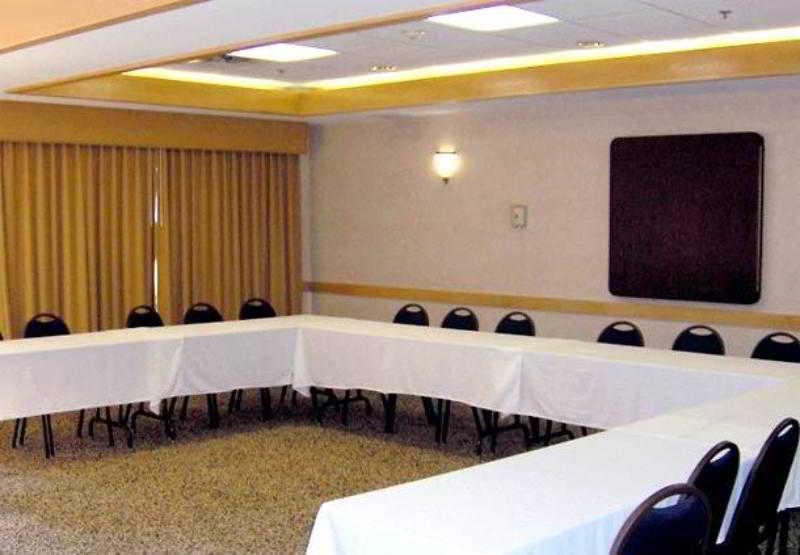 Courtyard By Marriott Bentonville Servizi foto